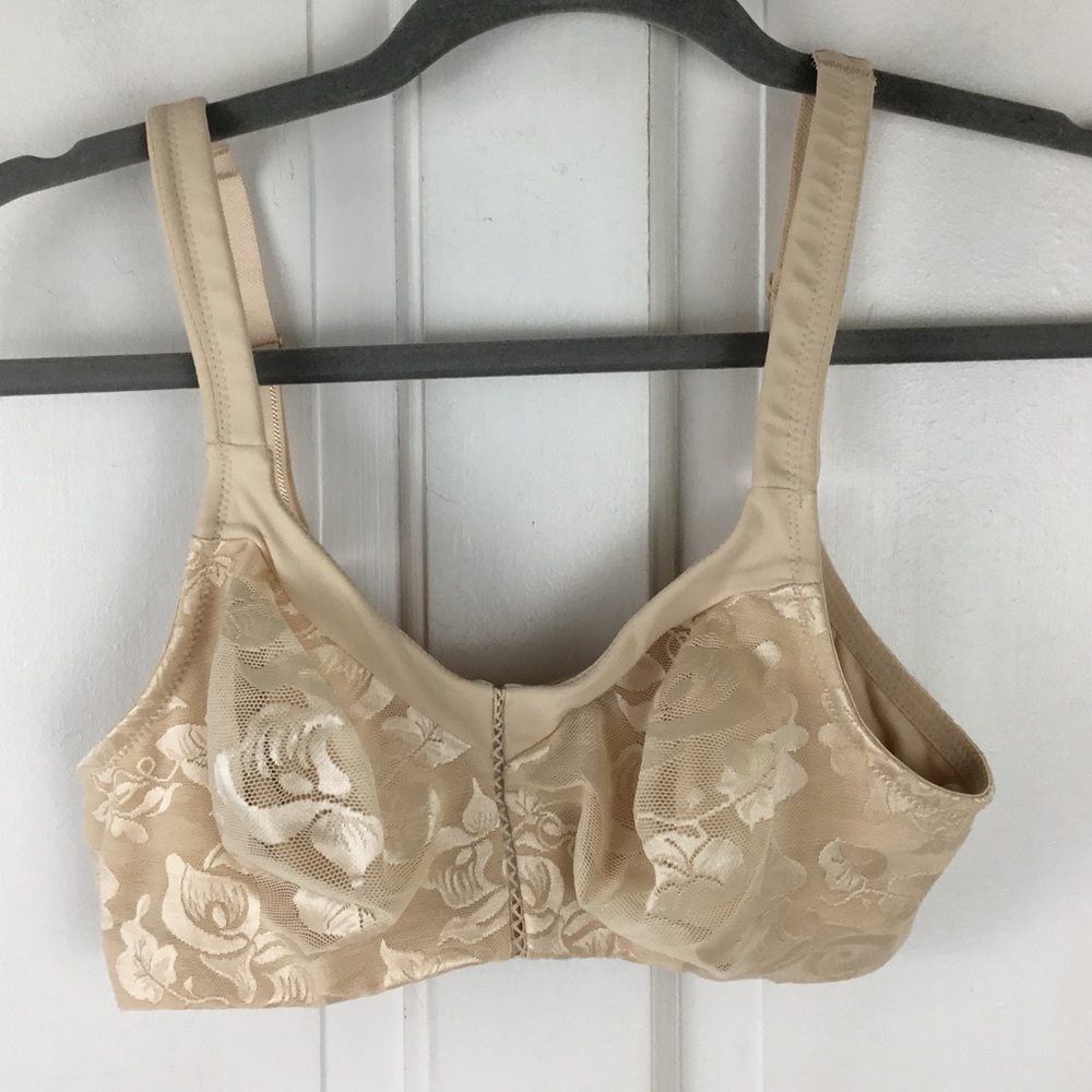 Wacoal Awareness Full Figure Bra 36B Seamless Wire Free 85276